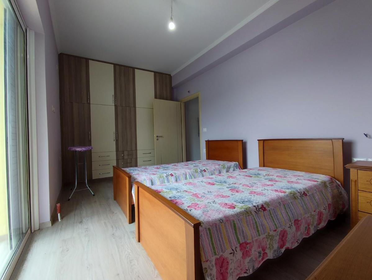 Cheerful 2 Bedroom With Free Parking. * Gjirokastër